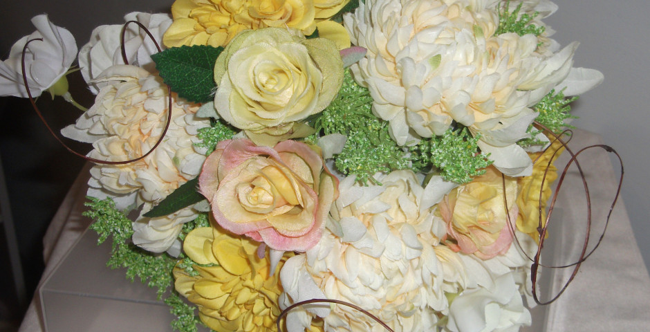 Z070 Handtied with cream chrysanthemums, yellow dahlias and roses